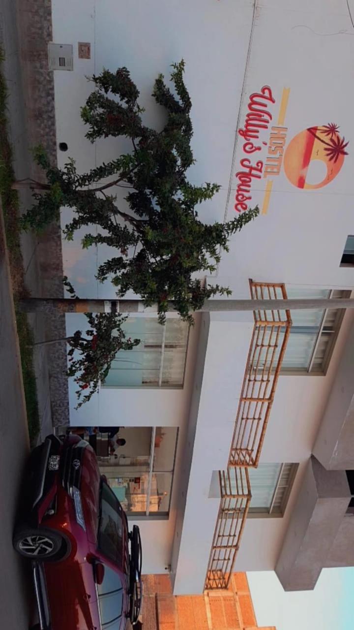Hostel Willys House باراكاس المظهر الخارجي الصورة