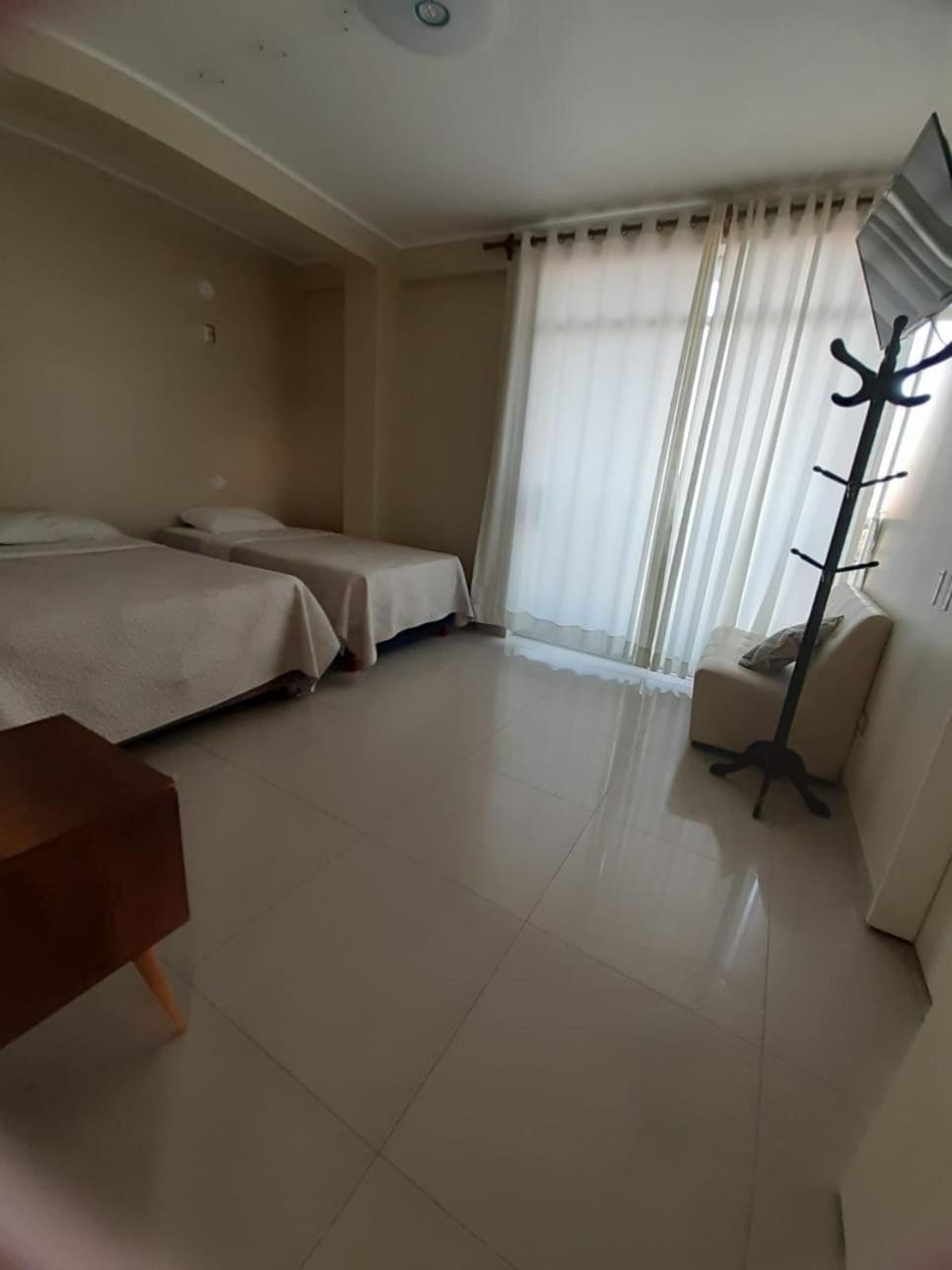 Hostel Willys House باراكاس المظهر الخارجي الصورة