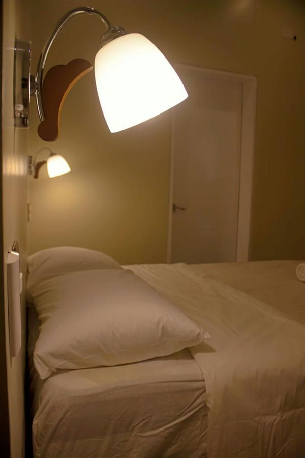 Hostel Willys House باراكاس المظهر الخارجي الصورة