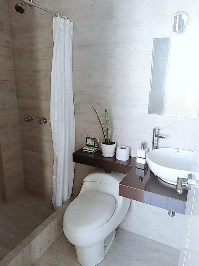 Hostel Willys House باراكاس المظهر الخارجي الصورة
